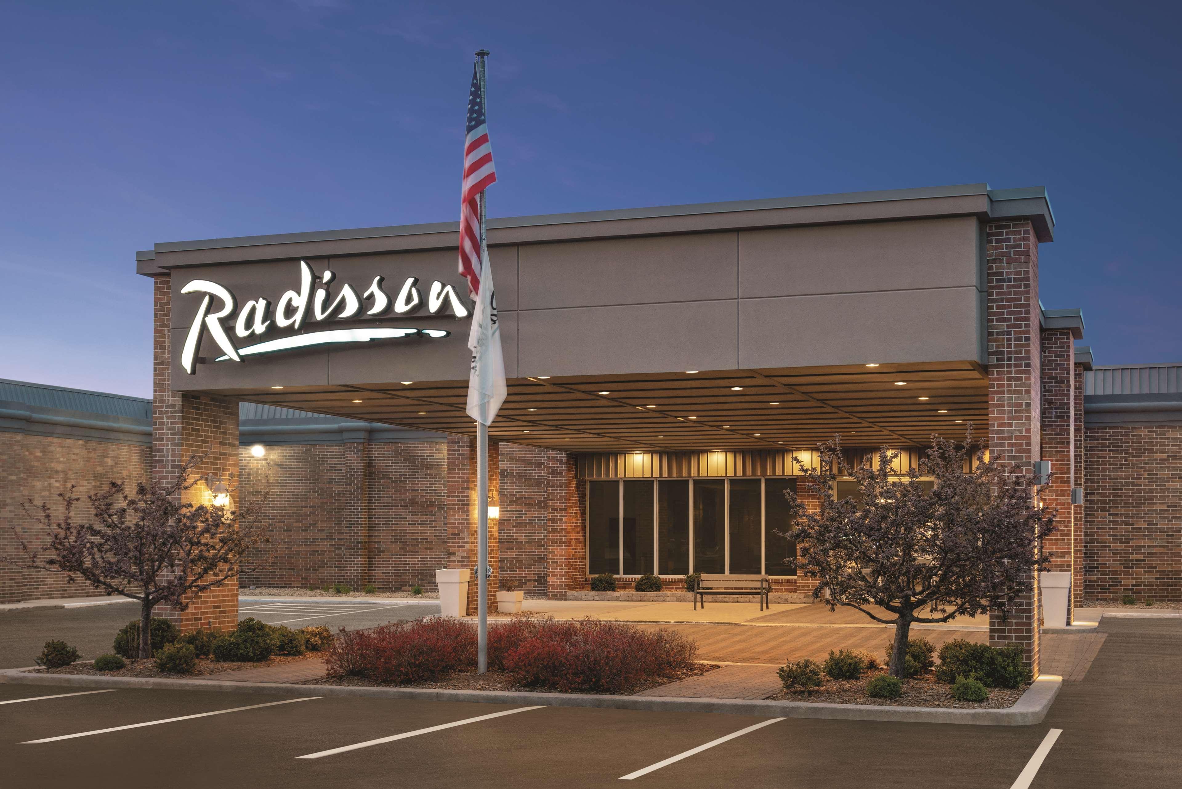Radisson Hotel And Conference Center Fond Du Lac Exteriér fotografie