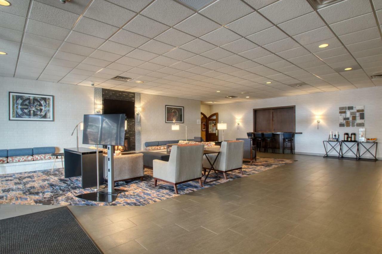 Radisson Hotel And Conference Center Fond Du Lac Exteriér fotografie