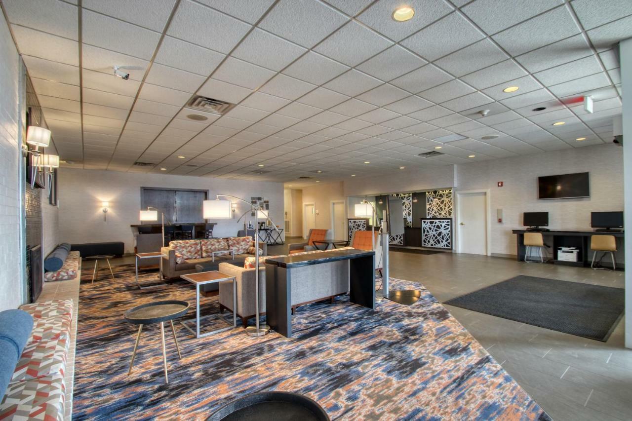 Radisson Hotel And Conference Center Fond Du Lac Exteriér fotografie
